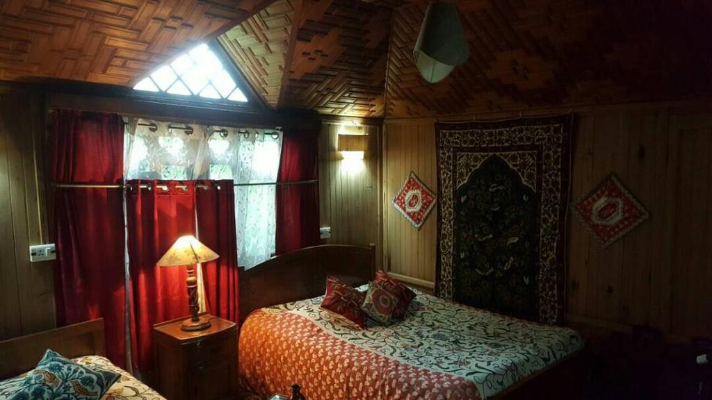 Akbar Group Of Heritage Houseboats Nagin Bagh Dış mekan fotoğraf